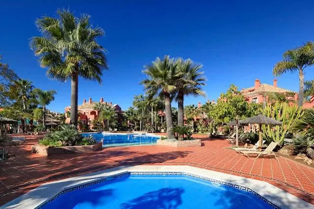Vasari Resort Марбелья 3*,